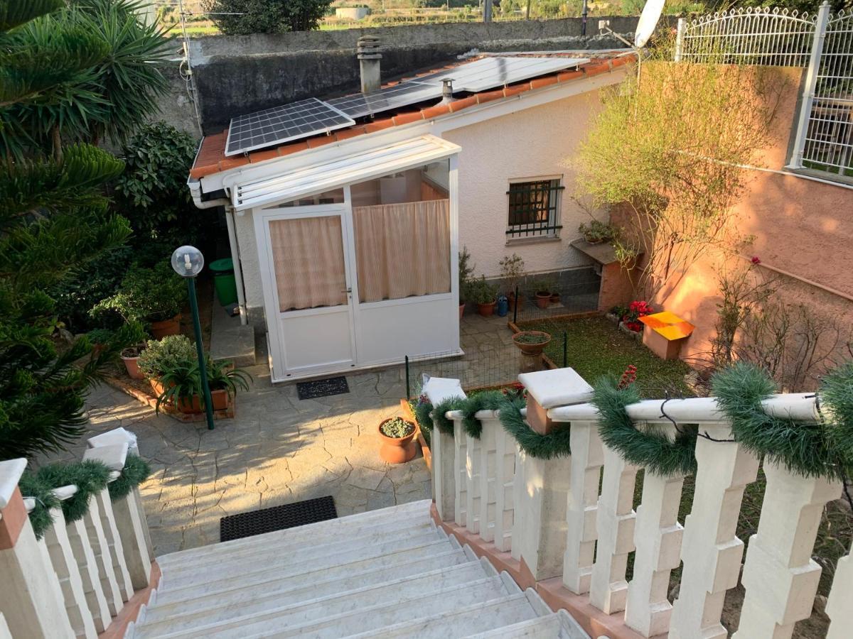 Resort Dependance Di Villa Rosa Maria Savona Zewnętrze zdjęcie